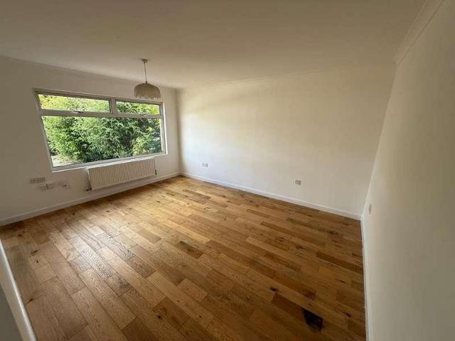 House for sale in Swindon