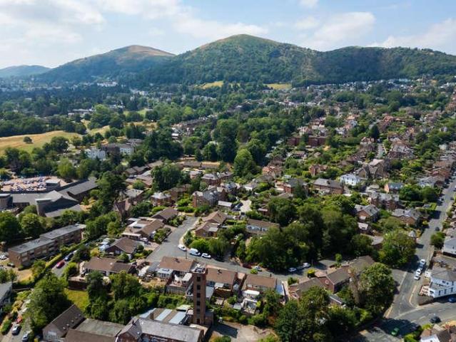 House for sale in Forthampton, Worcestershire