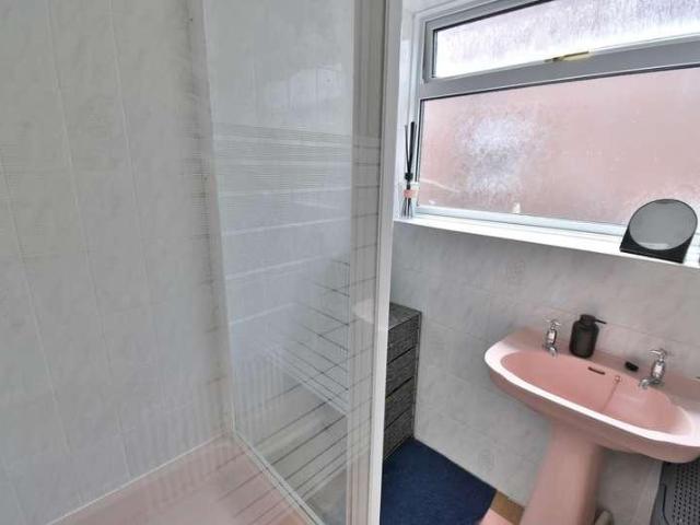 House for sale in Tricketts Cross, Ferndown