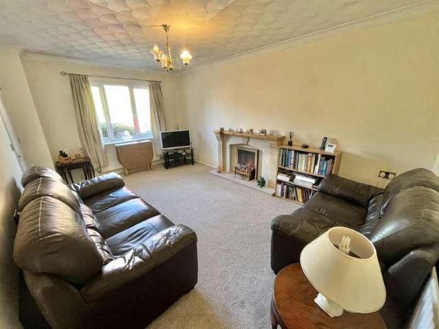 House for sale in Wilmslow Park, Wilmslow