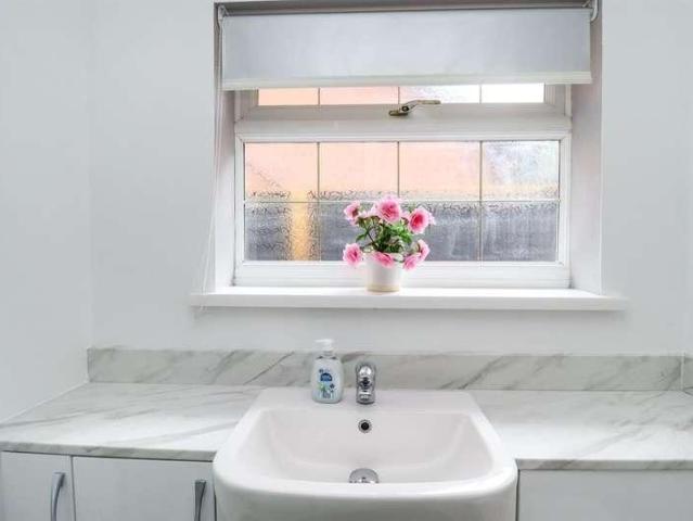 House for sale in Burtonwood and Westbrook, Warrington