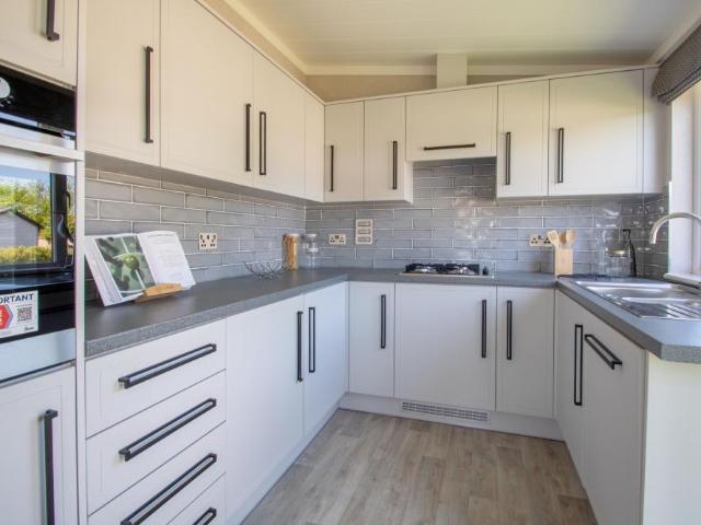 House for sale in Oakley, Merley
