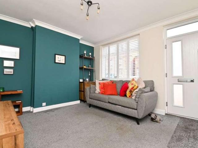 House for sale in Cudworth, South Yorkshire
