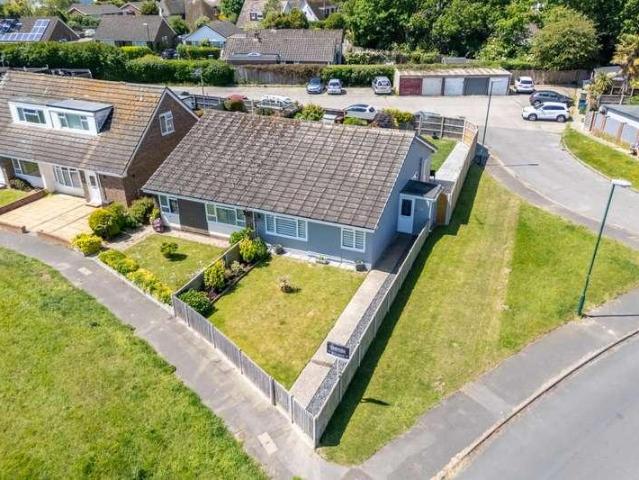 House for sale in Rose Green, Clapham