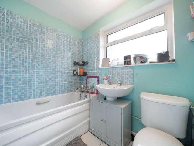 House for sale in London Borough of Croydon, Thornton Heath