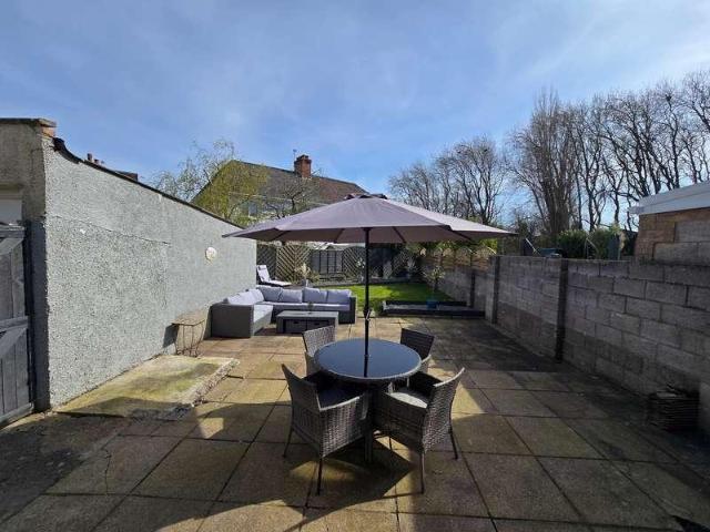 House for sale in Porthcawl, Newton