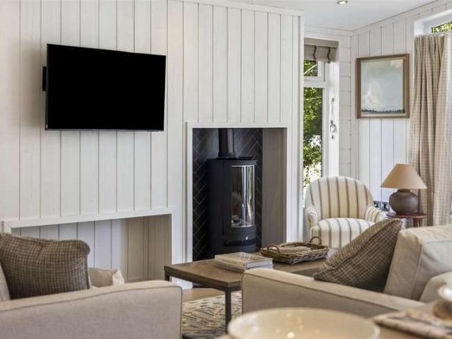House for sale in Horsham, West Sussex