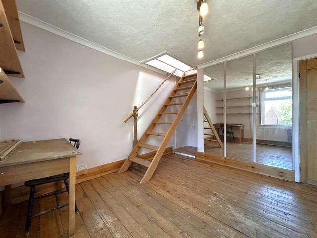 House for sale in New Town, Alverton