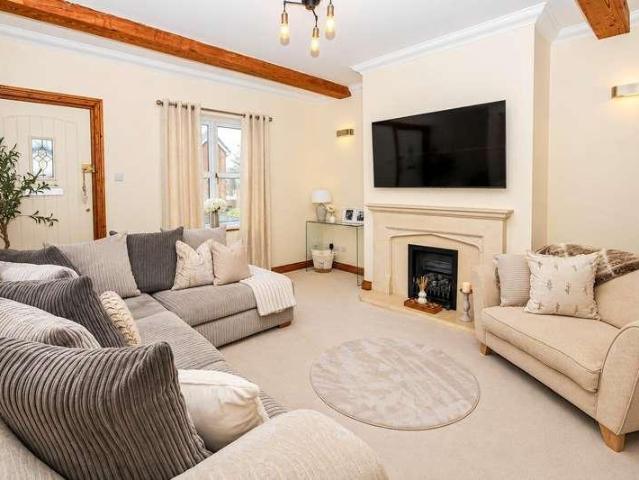 House for sale in Durkar, West Yorkshire