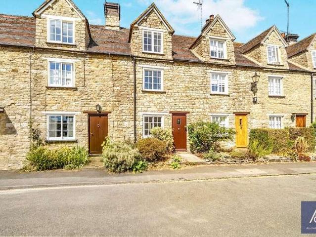 House for sale in Evenley, Northamptonshire