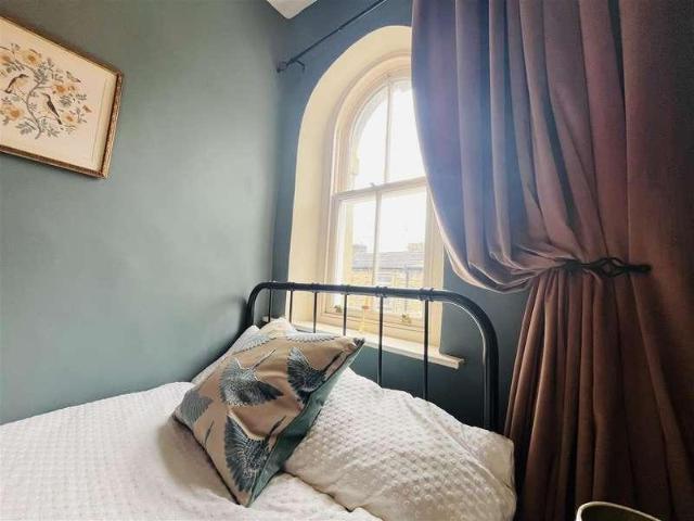 House for sale in Thornton, West Yorkshire