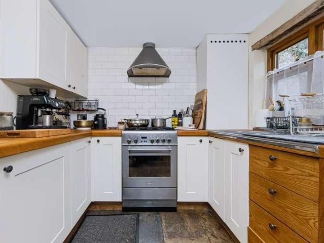 House for sale in Alderminster, Warwickshire