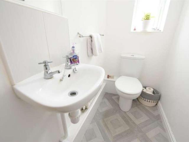 House for sale in Windy Bank, West Yorkshire