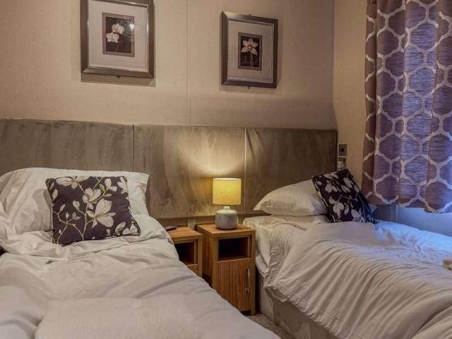 House for sale in Gilberdyke, Eastrington