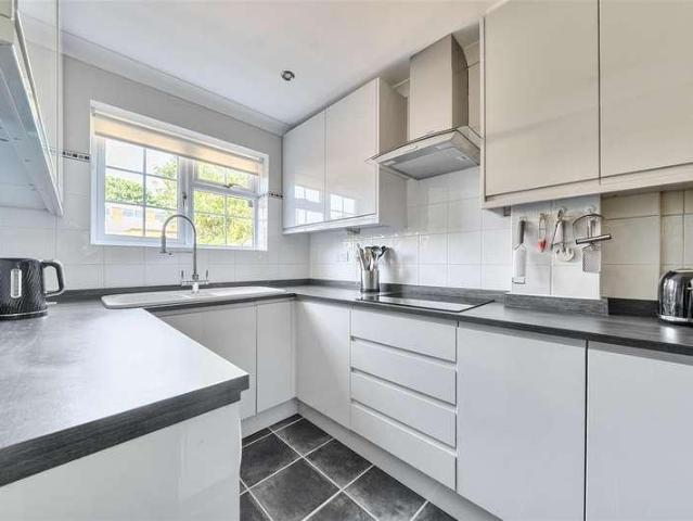 House for sale in West Worthing, Worthing