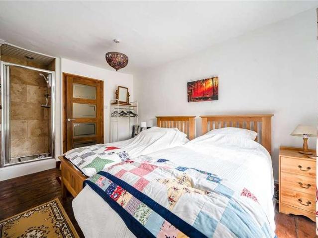 House for sale in Talybont-on-Usk, Wales