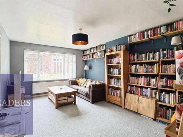 House for sale in Chipping Hill, Essex