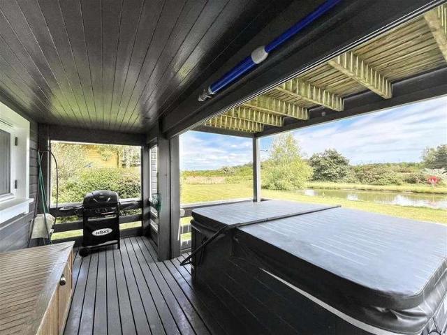 House for sale in Belton with Browston, Stokesby