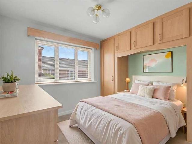 House for sale in Caldermill, East Midlands