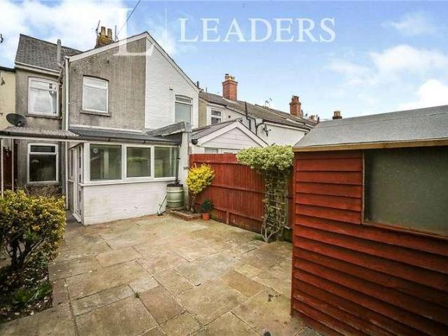 House for sale in Southborough, Sandown Park