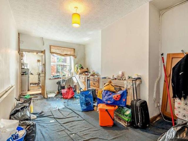 House for sale in Llangollen