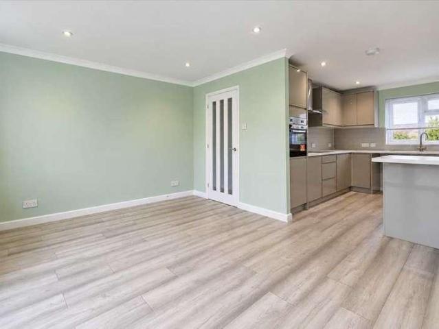 House for sale in Clacton-on-Sea, Tendring