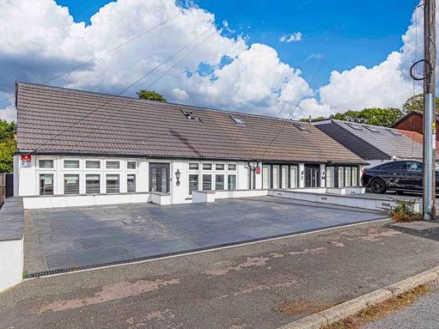 House for sale in Chiswell Green, St Albans