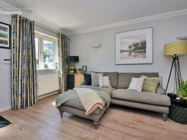 House for sale in Worcester Park, Greater London