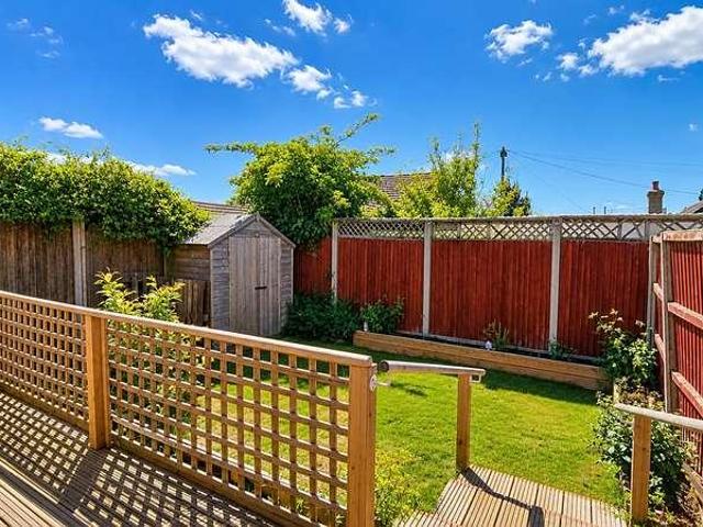House for sale in Hampton, The Bridge