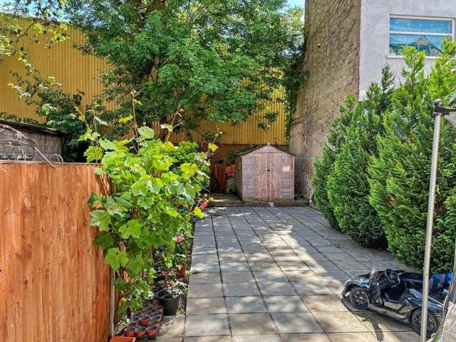House for sale in Castlefield, Cressex
