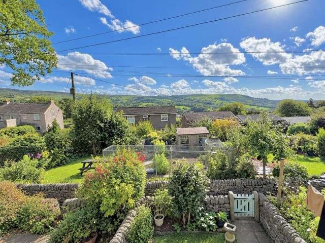 House for sale in Broadbottom, Tameside