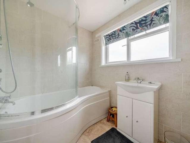 House for sale in Evershot, Oxfordshire