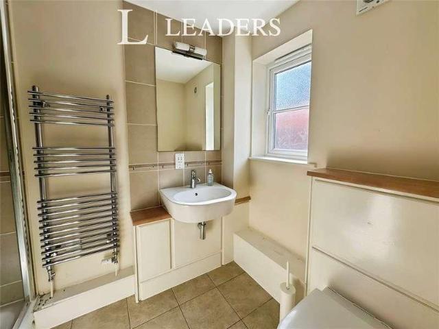 House for sale in Elmfield, Leicestershire