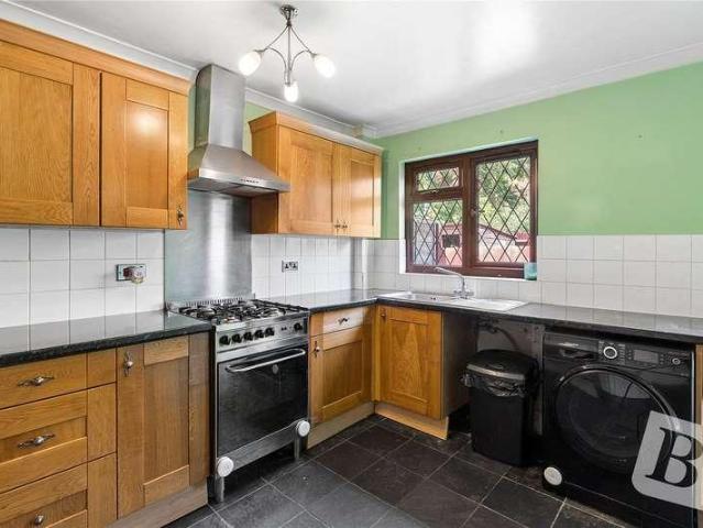 House for sale in Chadwell Heath, Greater London
