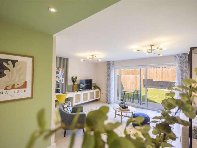 House for sale in Southwell, East Dorset