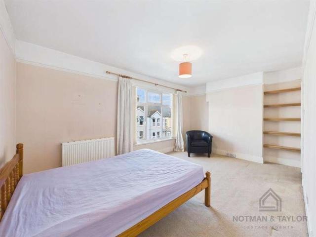 House for sale in Torpoint