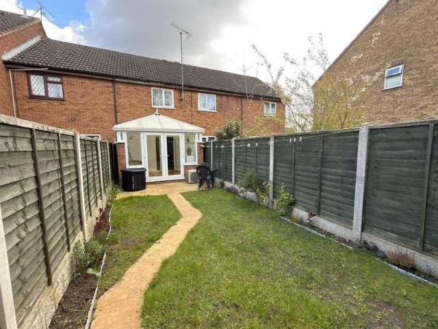 House for sale in Spring Park, Luton