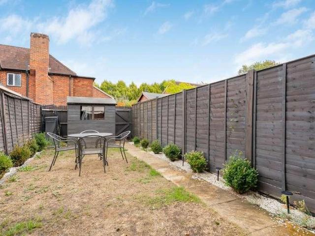 House for sale in Wrecclesham, Fole