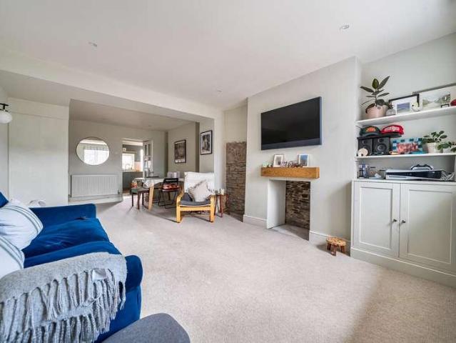 House for sale in Winterbourne, South Gloucestershire