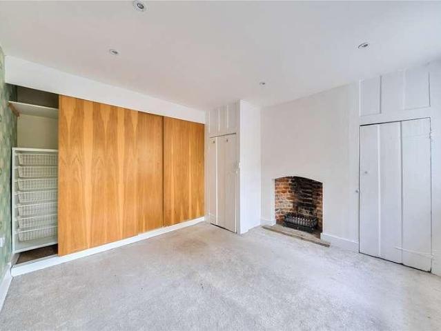 House for sale in Dunstable, Bedfordshire