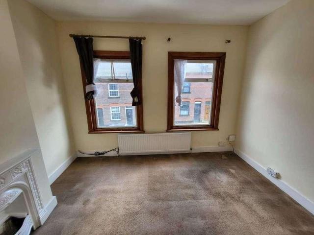 House for sale in Luton, New Town