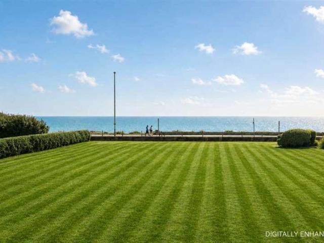 House for sale in Littlehampton, Arun