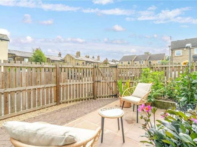 House for sale in Menston, West Yorkshire