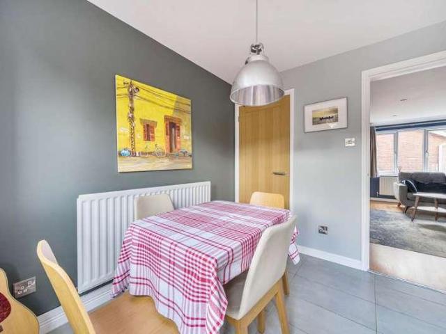 House for sale in Chavey Down
