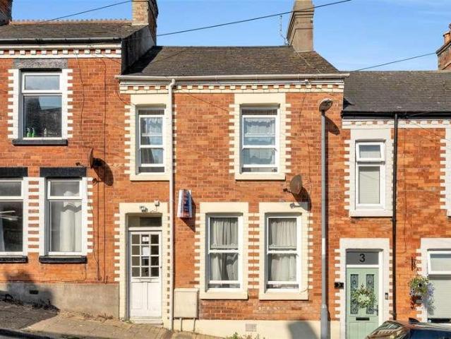House for sale in Fortuneswell, East Dorset