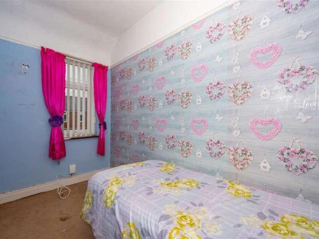 House for sale in St. Helens, Haresfinch