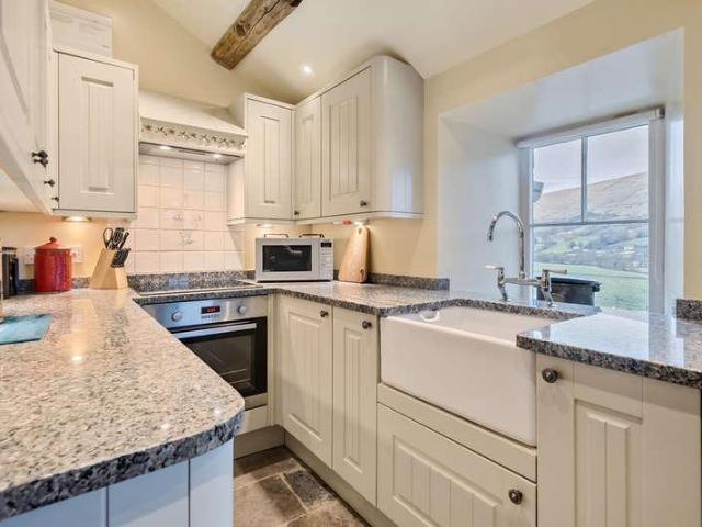 House for sale in Dent
