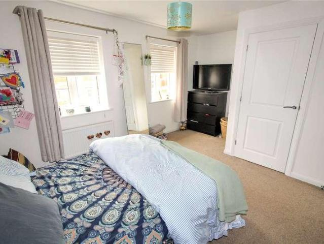 House for sale in Abbey Mead, Swindon
