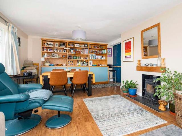 House for sale in Chelmondiston, Suffolk
