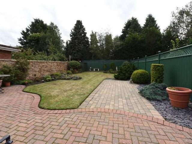 House for sale in Wall Heath, West Midlands